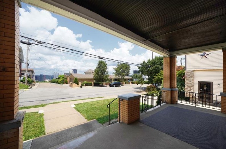 348 Bailey Ave, Pittsburgh, PA 15211