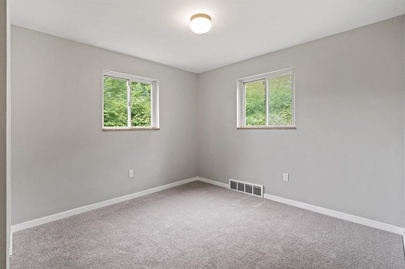 420 Penn Ave, North Versailles PA  15137-2809 exterior