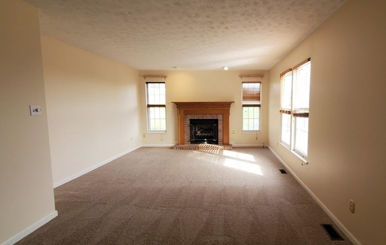 539 Hickory Grade Rd, Bridgeville, PA 15017