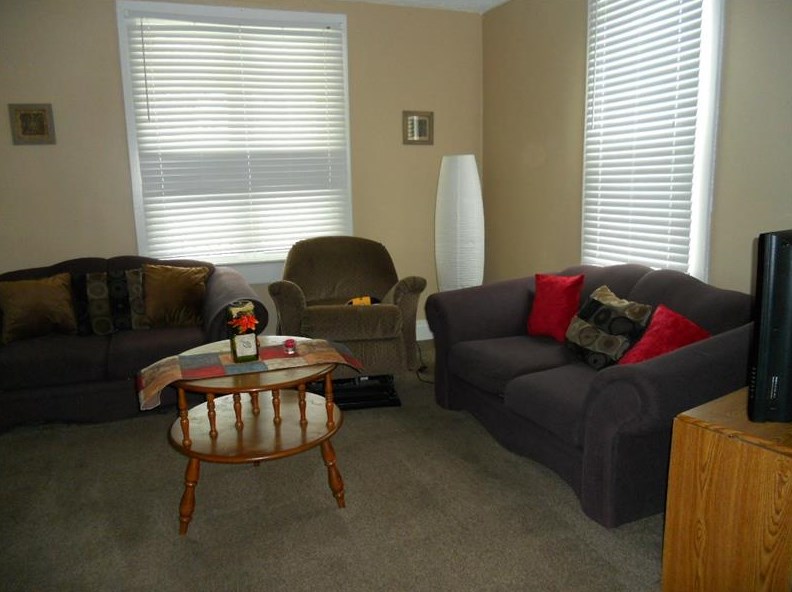 510 Wood St, California, PA 15419-1248