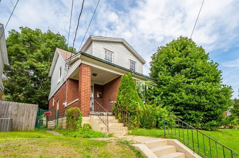 519 Morrow Ave, Collier Township, PA 15106-2064