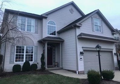 218 Vanderbilt Dr, Seven Fields, PA 16046-2368