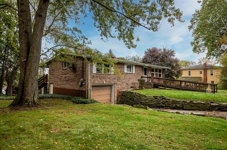 21 N Wood St, Greenville, PA 16125