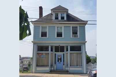 215 Center Ave - Photo 1