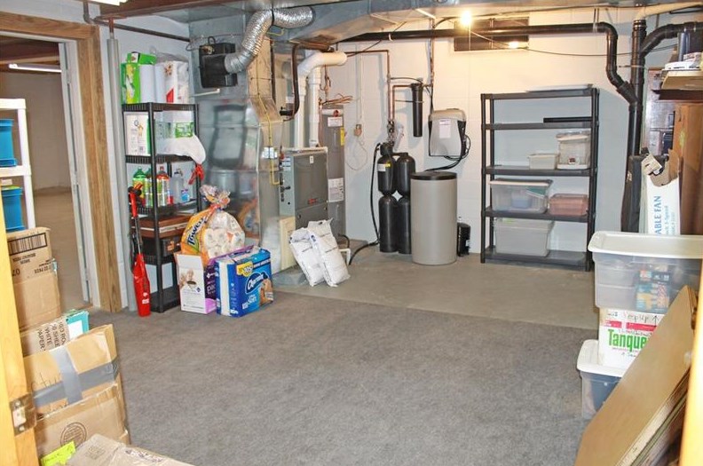 200 Clark Ave, Butler PA 16002-3850 exterior