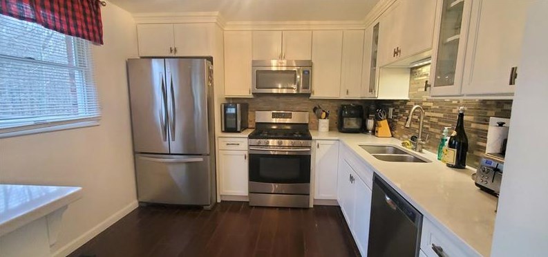 108 Brooke Dr, Venetia PA  15367-1112 exterior