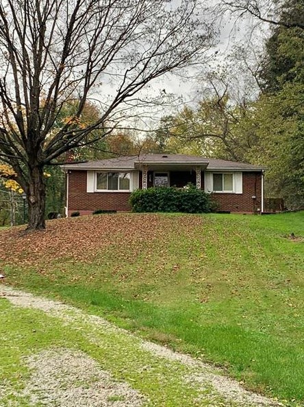 204 Mckee Rd, North Versailles, PA 15137-2418