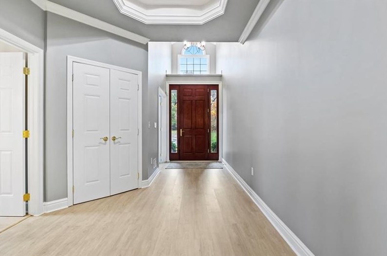 1401 Union Ct, Valencia, PA 16059-1553
