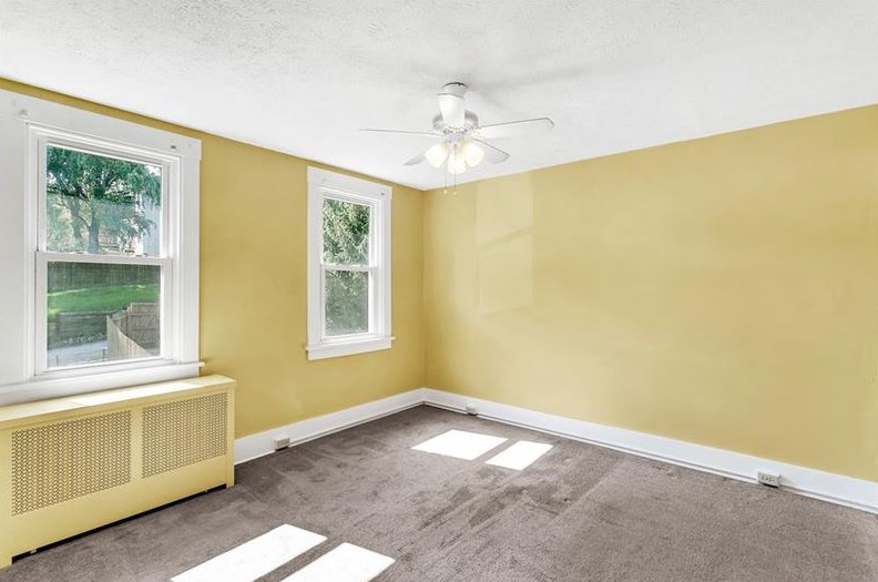 7356 Whipple St, Pittsburgh PA 15218-2054 exterior