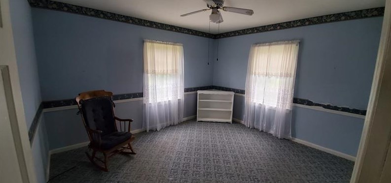 761 Massachusetts St, Ellwood City PA  16117-1430 exterior