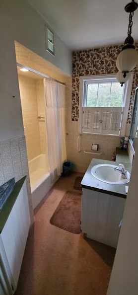 761 Massachusetts St, Ellwood City PA  16117-1430 exterior