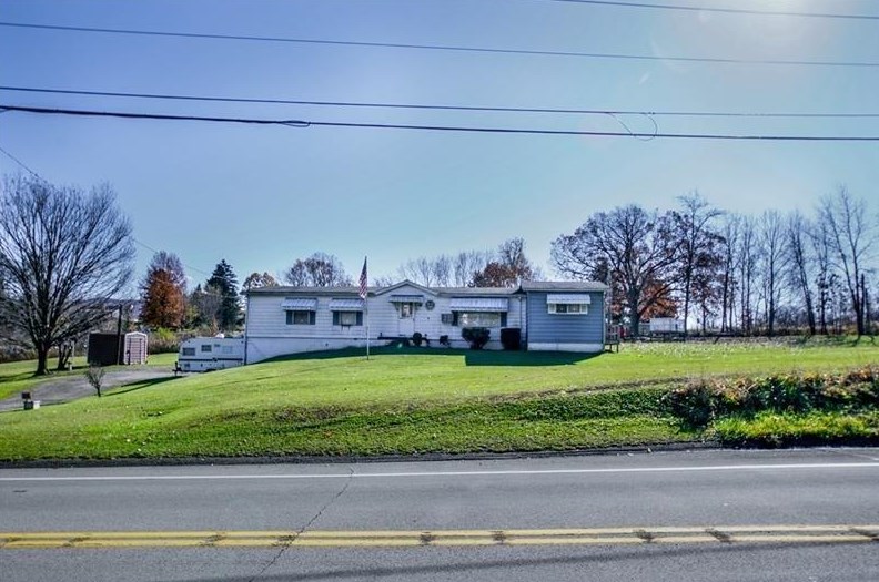 2785 Morgantown Rd, Smithfield, PA 15478