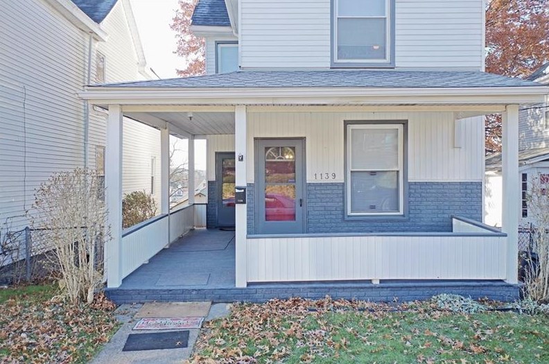 1139 Arch St, Washington, PA 15301-1929