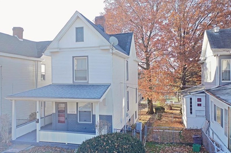 1139 Arch St, Washington PA 15301-1929 exterior