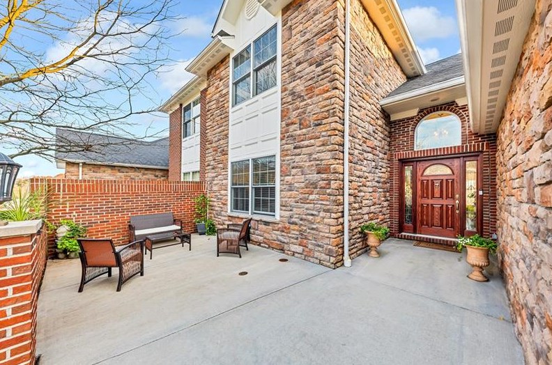 3275 Long Meadow Dr, Allison Park, PA 15101-1445