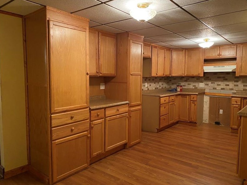 105 Veterans St, Hollsopple, PA 15935