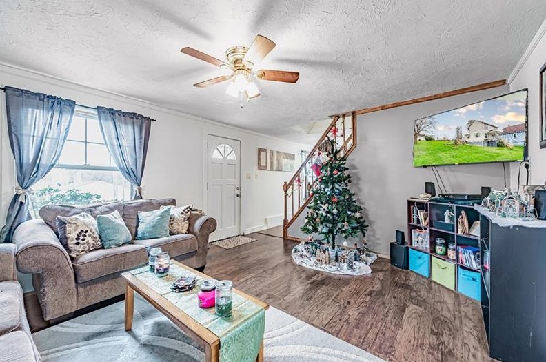 1164 Delaware St, Export PA  15632-2554 exterior