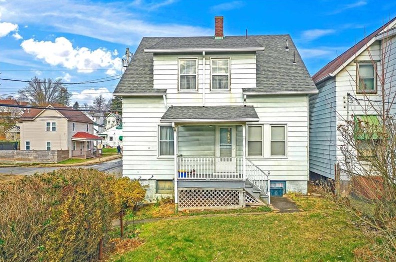 796 Fayette St, Washington PA 15301-5625 exterior