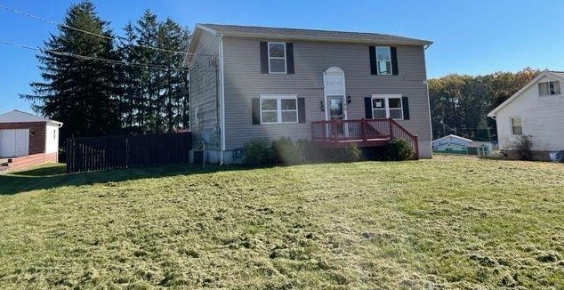 106 Carrington Ave, Butler PA 16001-7423 exterior