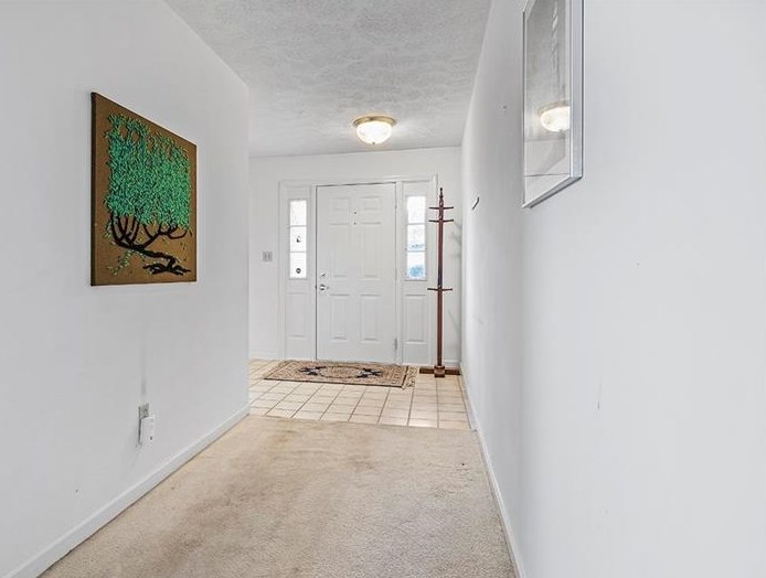 209 Cambridge Dr, Harwick, PA 15049