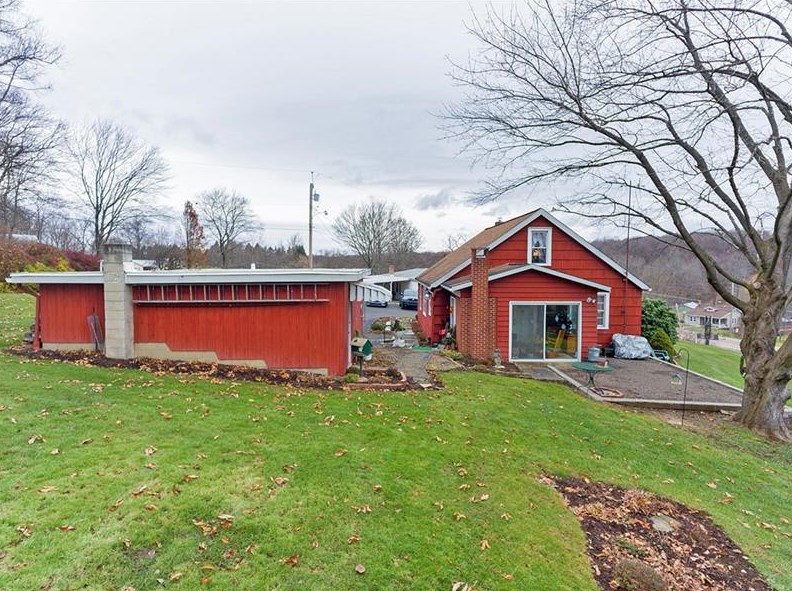 891 Main St, Addison, PA 15411