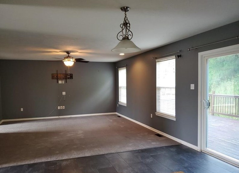 2034 Meadowridge Dr, Washington PA  15301-8970 exterior