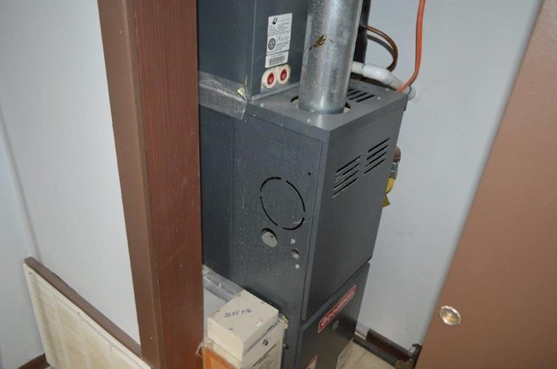 740-740 Broad St, Washington PA exterior