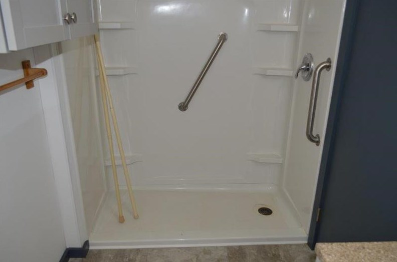 740-740 Broad St, Washington PA exterior