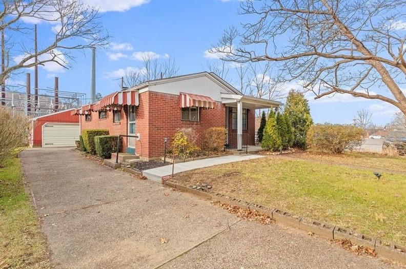 250 Ohio River Blvd, Sewickley, PA 15143
