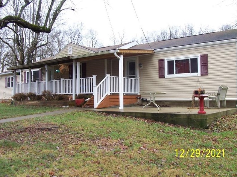 145 Laurel Run Rd, Waynesburg, PA 15370-9663
