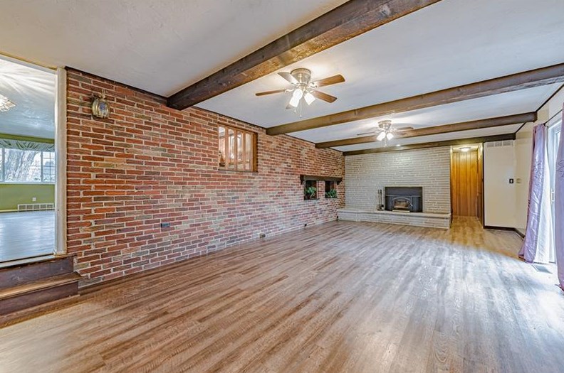 404 Brunner Dr, Monroeville PA 15146-1320 exterior