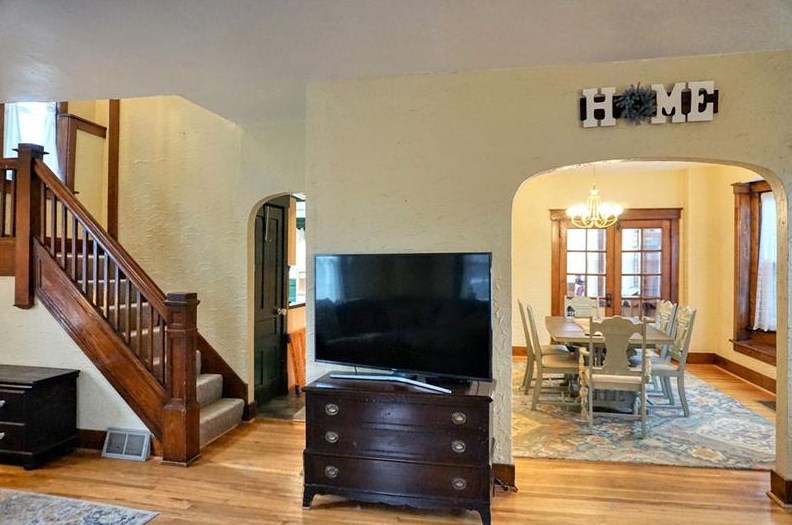 226 Oakvale Blvd, Butler PA 16001-3532 exterior