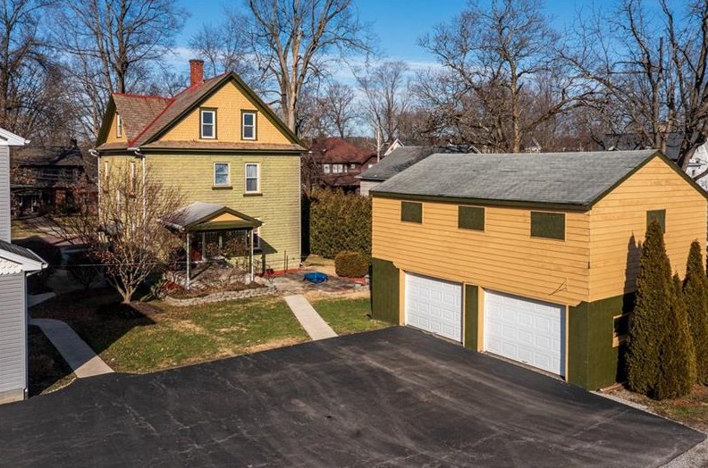37 Eagle St, Greenville, PA 16125