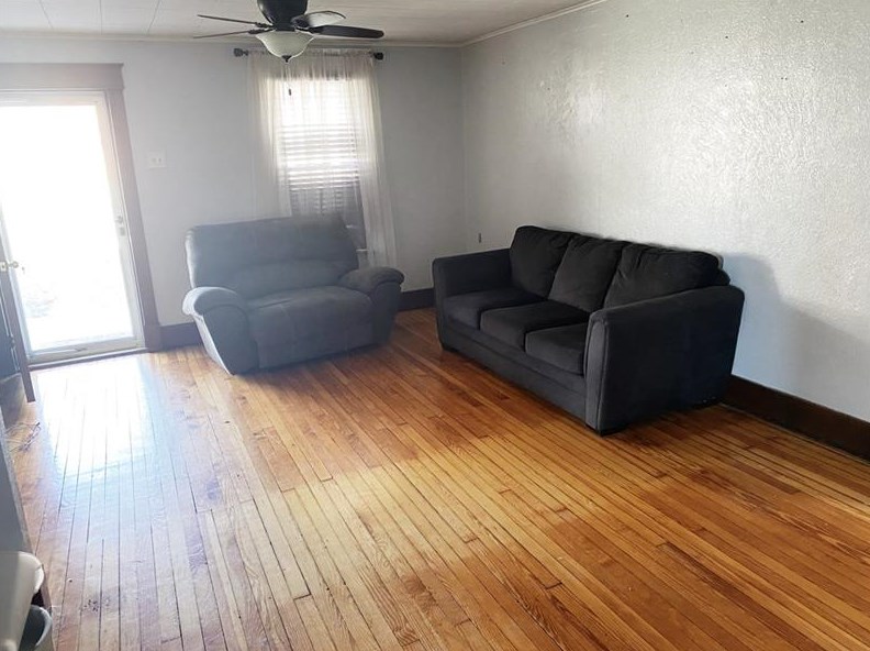 11240 Center Hwy, North Huntingdon, PA 15642