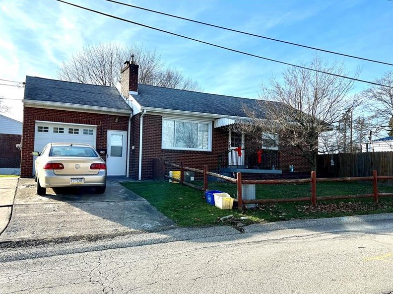 124 Allen St, New Kensington, PA 15068