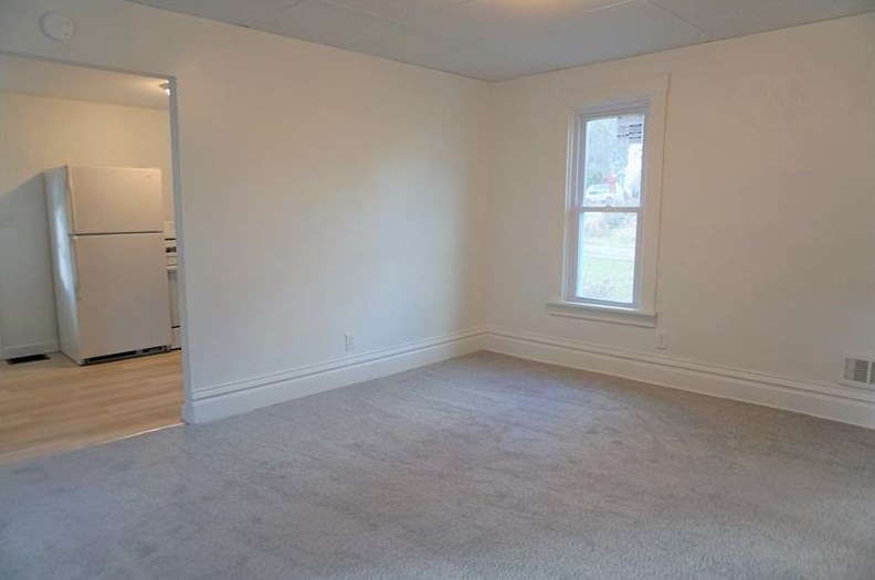 200 Hansen Ave, Butler PA 16001-5637 exterior