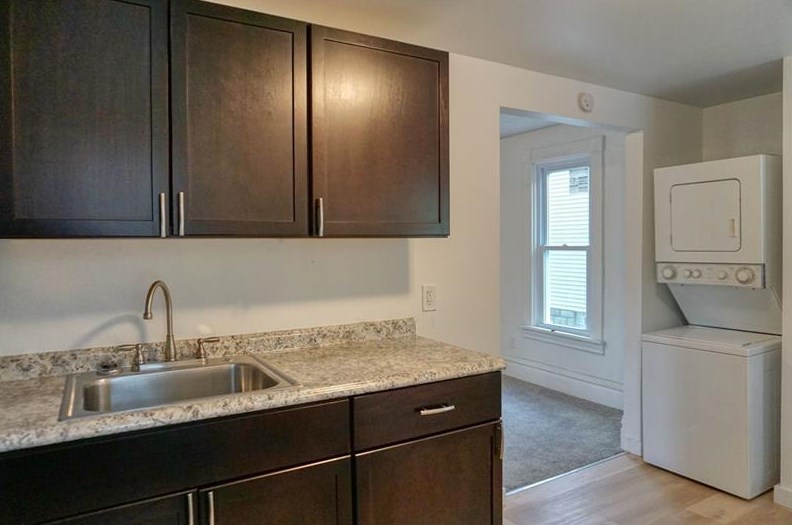 200 Hansen Ave, Butler PA 16001-5637 exterior