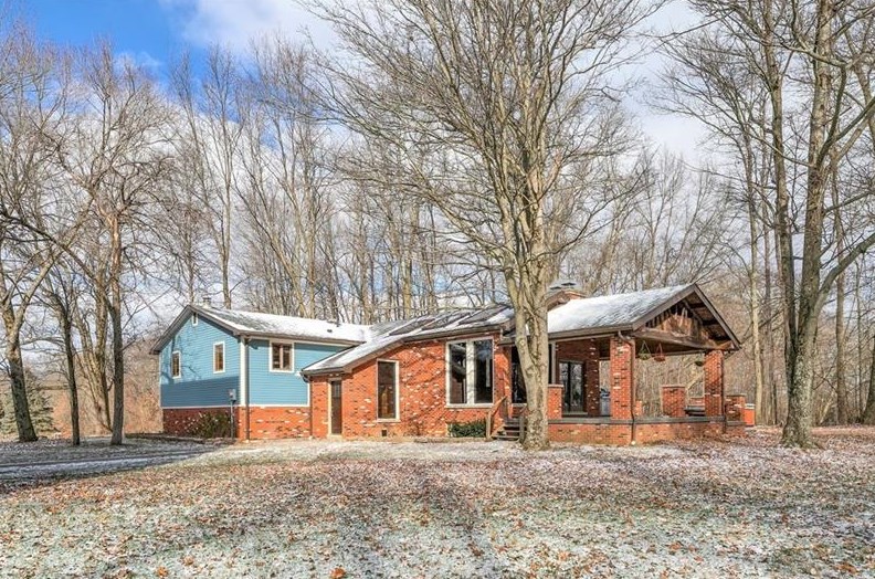 162 Willis, New Castle, PA 16101