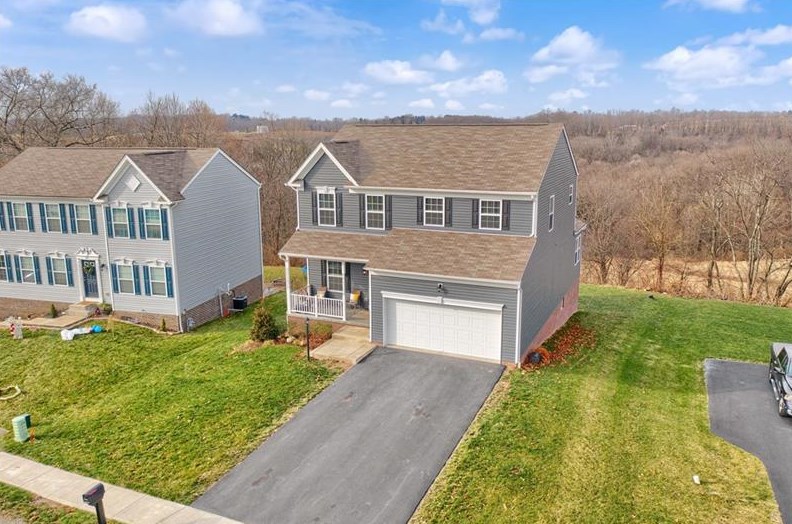 243 Horse Shoe Dr, Clinton, PA 15026