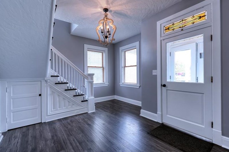 602 7th St, Beaver Falls, PA 15010