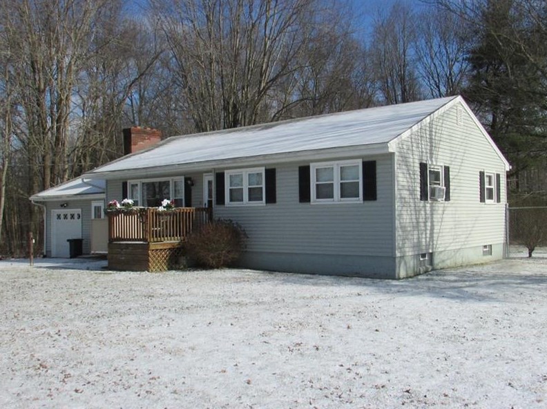 1046 Pine Glenn Rd, Pulaski, PA 16143