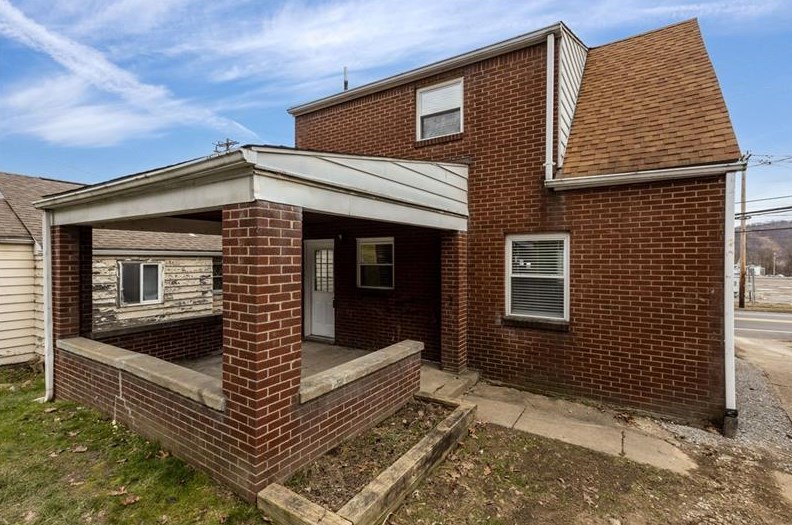 4118 Jordan St, South Heights PA  15081 exterior