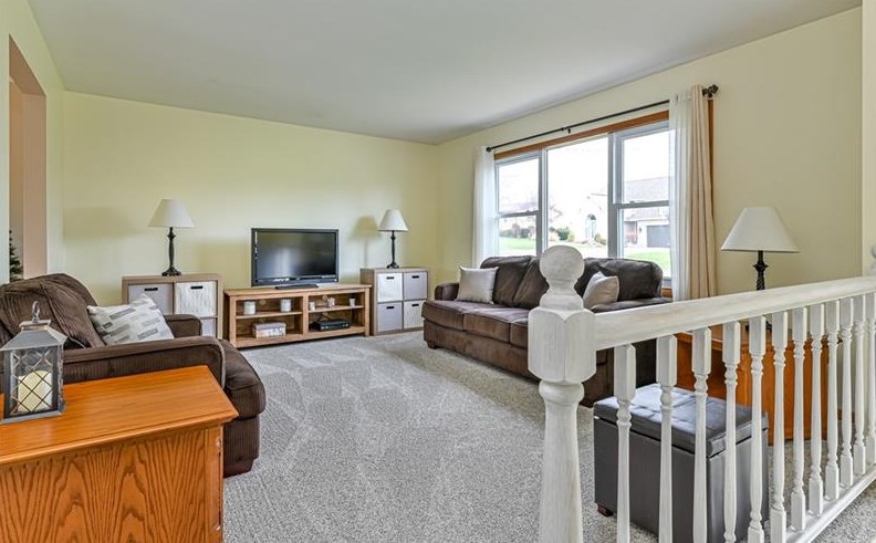 405 Beechwood Blvd, Butler PA  16001-1608 exterior