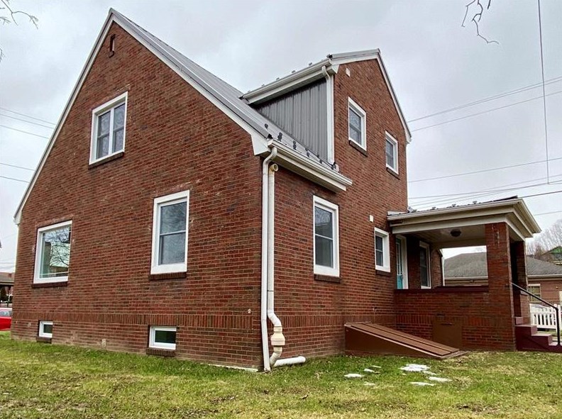 250 Vine St, Kittanning, PA 16201-1332