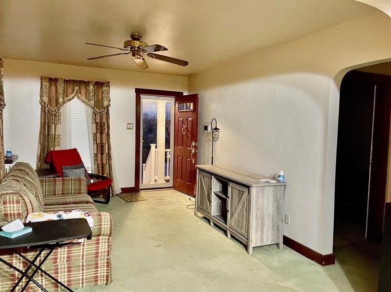 573 Clugston Ave, Turtle Creek, PA 15145-1220