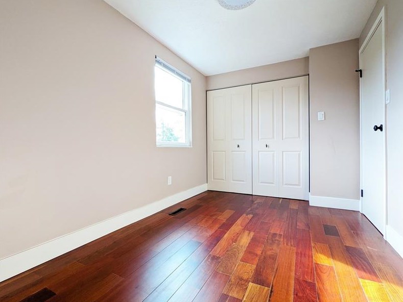 1188 Lindsay Rd, Collier Township PA 15106-4208 exterior