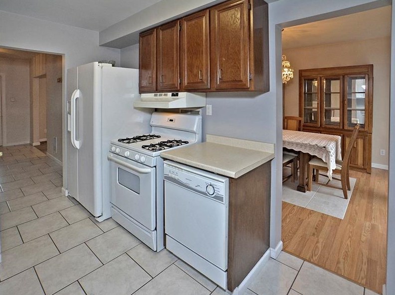 331 Albert St, Turtle Creek, PA 15145-1704
