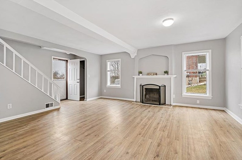 1304 Walnut St, North Versailles, PA 15137-2109