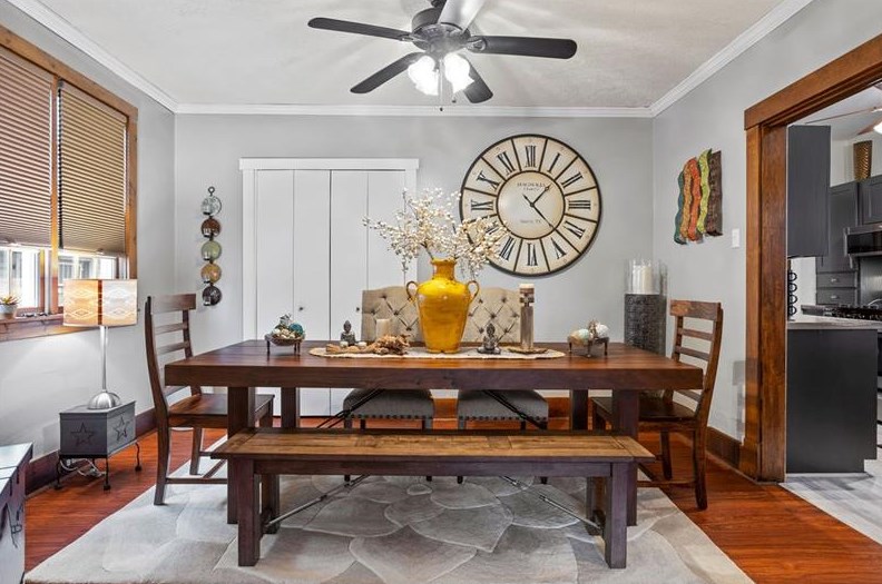 1245 Indiana Ave, Monaca PA 15061-2123 exterior