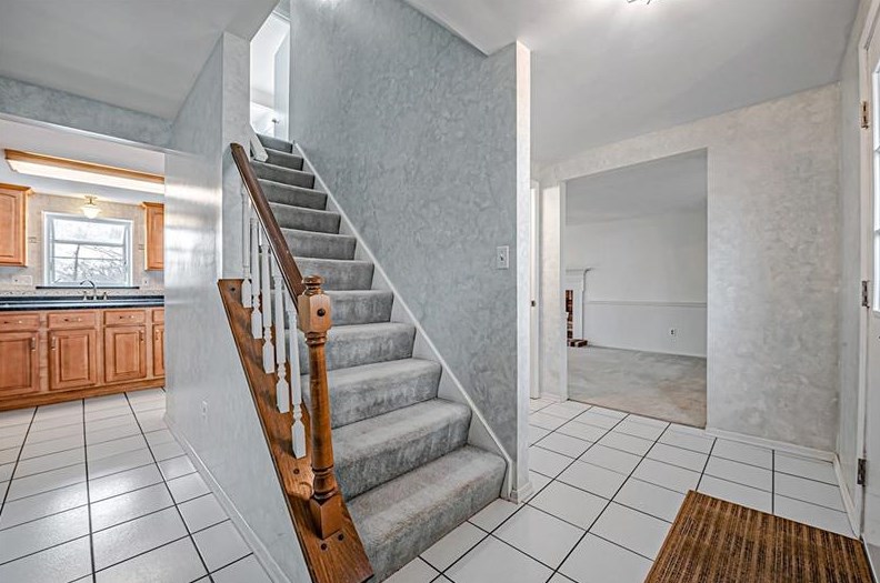 126 Penn Lear Dr, Monroeville, PA 15146-4753